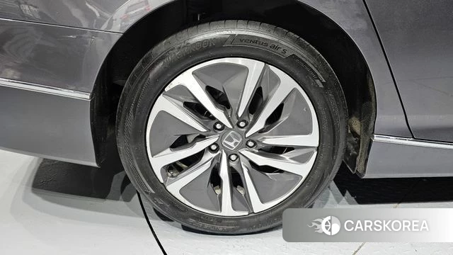 Honda Accord 10th Generation id 4285732 из Кореи 28