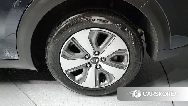 Kia Niro id 3418126 из Кореи 15