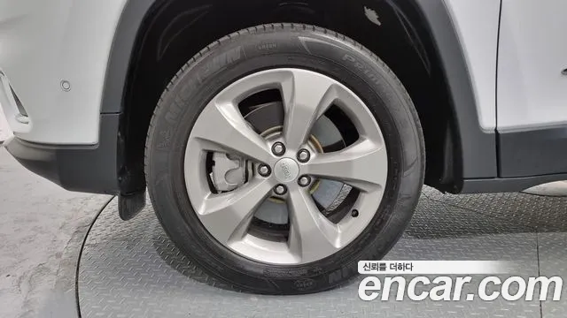 Jeep Cherokee (KL) id 2698272 из Кореи 15