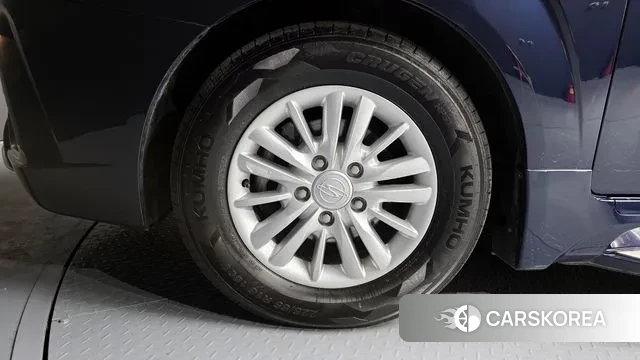 Ssangyong Korando Turismo id 3608419 из Кореи 15