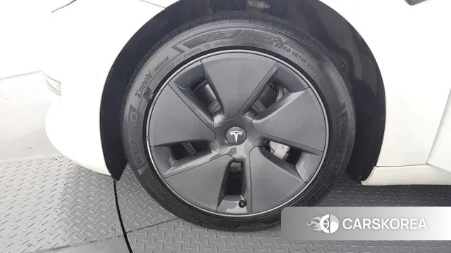 Tesla Model 3 id 3524247 из Кореи 15
