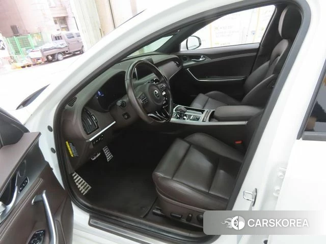 Kia Stinger id 4637878 из Кореи 15