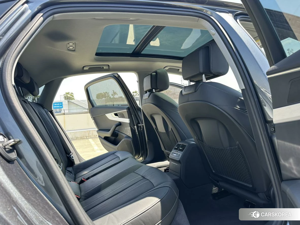 Audi A4L id 4454231 из Китая 13