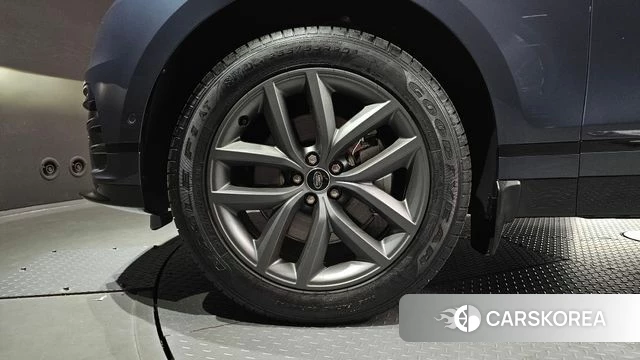Land Rover Range Rover Velar id 4756811 из Кореи 15