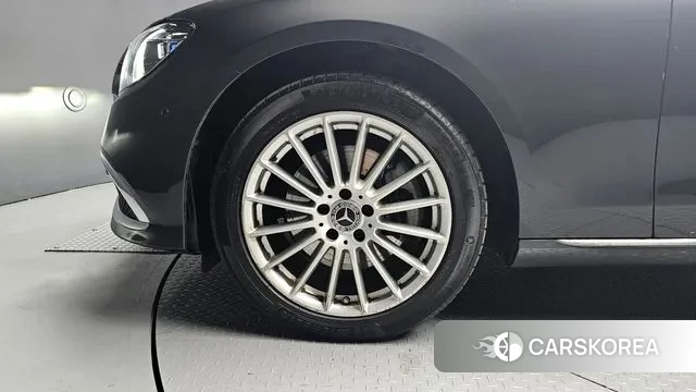 Mercedes-Benz E-Class W213 id 3530171 из Кореи 15