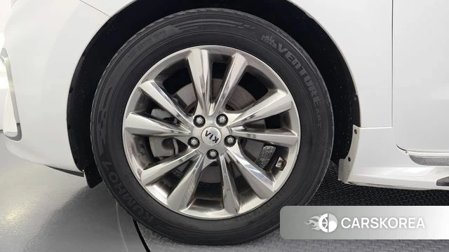 Kia The New Carnival id 3942197 из Кореи 15