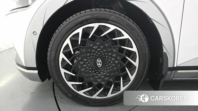 Hyundai Ionic 5 id 4864343 из Кореи 33