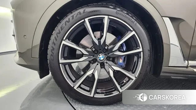 BMW X7 (G07) id 3366458 из Кореи 15