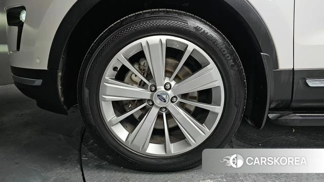 Ford Explorer id 3814254 из Кореи 15