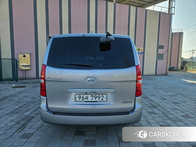 Hyundai The New Grand Starex id 3935989 из Кореи 15