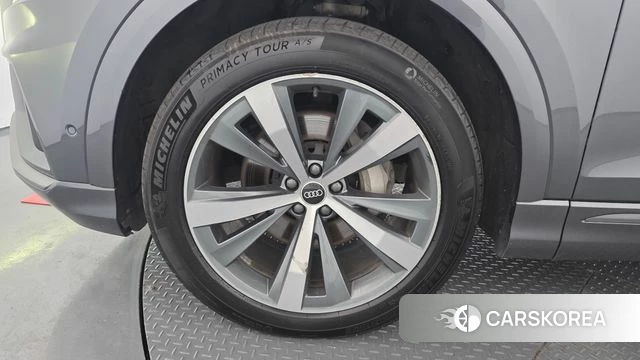 Audi Q8 (4M) id 4636812 из Кореи 15