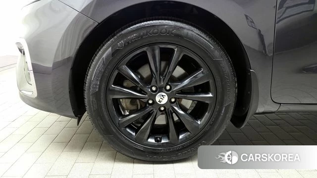 Kia The New Carnival id 4251349 из Кореи 15