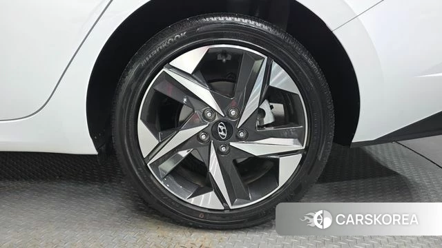 Hyundai Avante (CN7) id 3818803 из Кореи 15