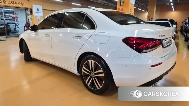 Mercedes-Benz A-Class W177 id 3519459 из Кореи 14