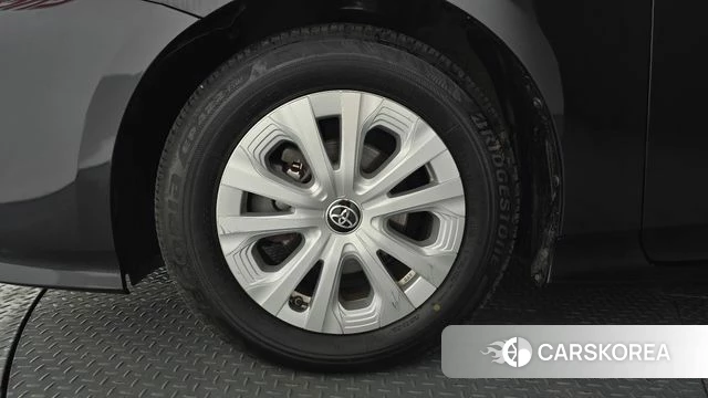 Toyota Prius 4th Generation id 4568237 из Кореи 27