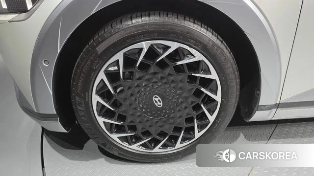 Hyundai Ionic 5 id 3935451 из Кореи 15