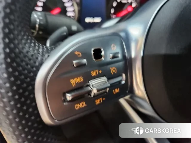 Mercedes-Benz C-Class W205 2019 Белый из Кореи, фото 5