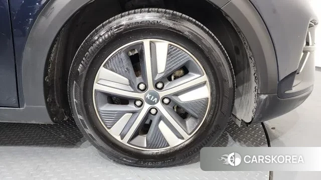 Kia The New Niro id 3444516 из Кореи 15