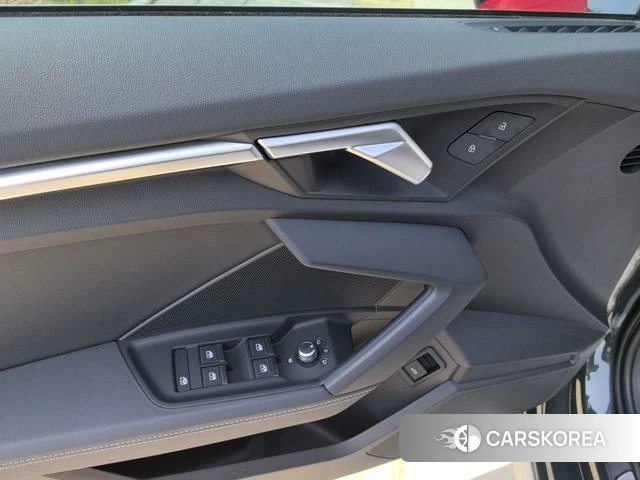 Audi A3 id 4329046 из Китая 18