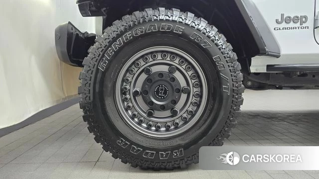 Jeep Gladiator (JT) id 3794457 из Кореи 15