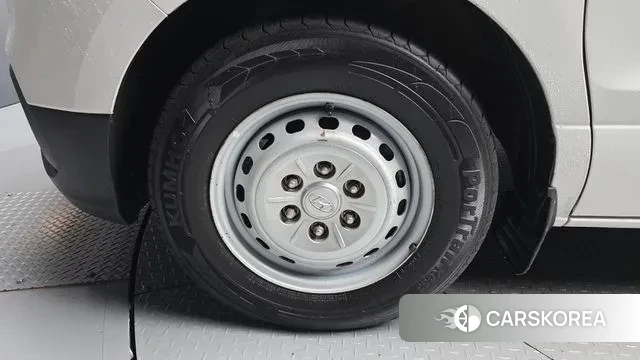 Hyundai The New Grand Starex id 3417617 из Кореи 15