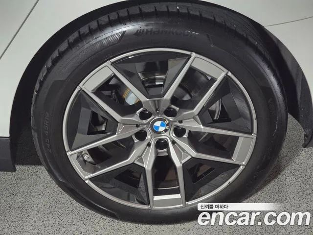 BMW 5 Series (G60) id 2810822 из Кореи 15