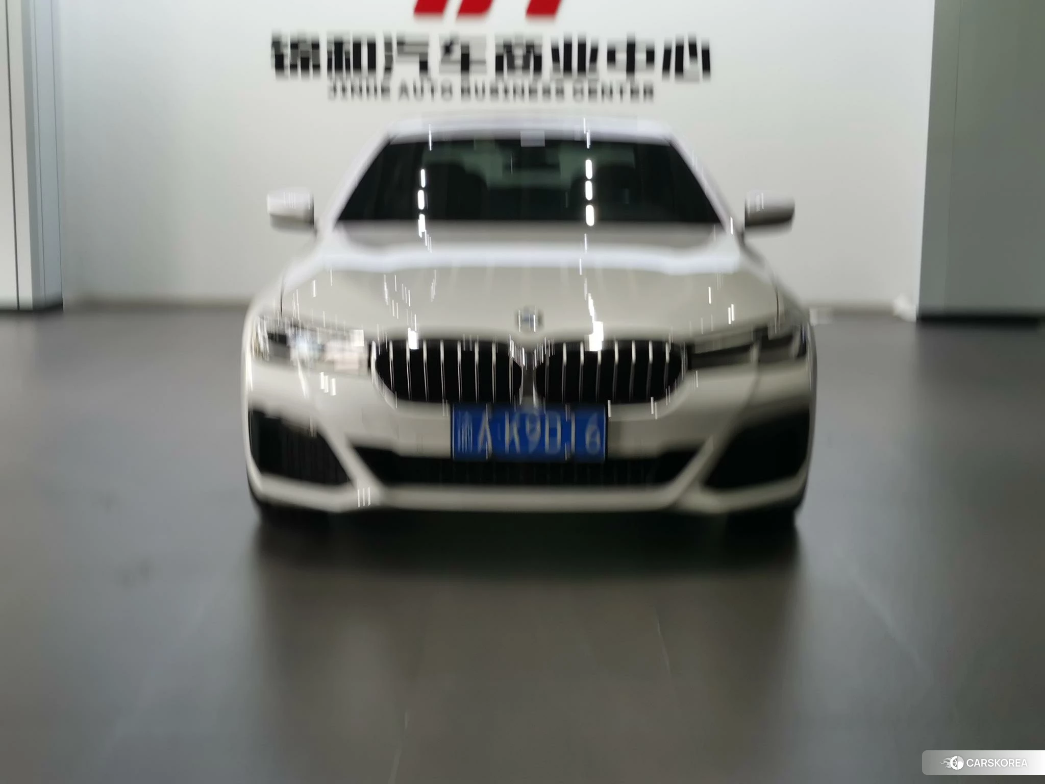 BMW 5 series 2020 Белый из Китая, фото 5
