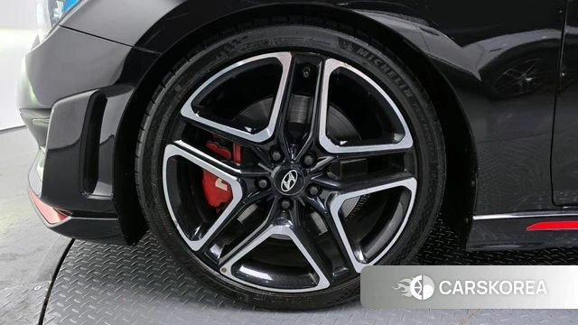 Hyundai Veloster (JS) id 3885961 из Кореи 15