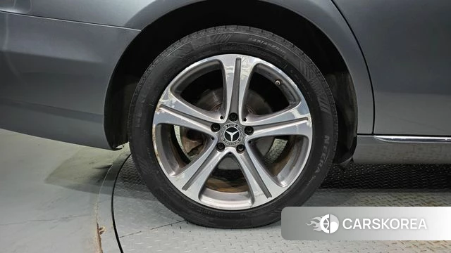Mercedes-Benz E-Class W213 id 4785456 из Кореи 15