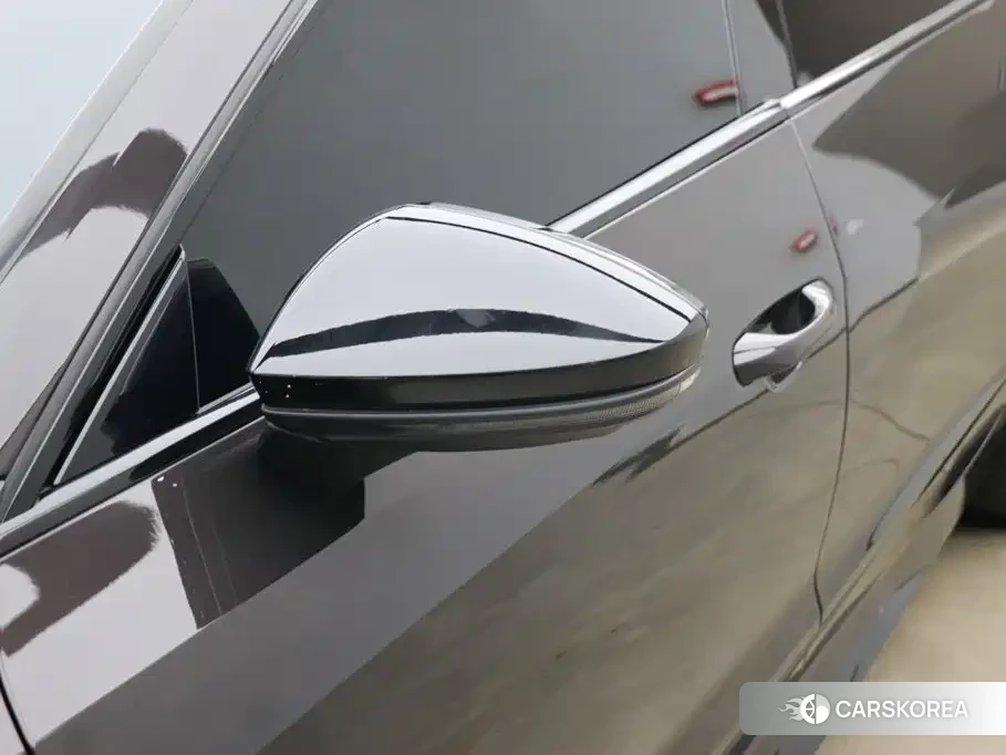 Audi A7L id 4601926 из Китая 27