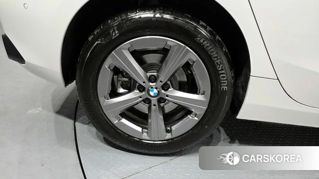 BMW 2 Series Active Tourer (U06) id 3933692 из Кореи 15
