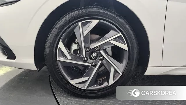 Hyundai The New Avante (CN7) id 3554842 из Кореи 15