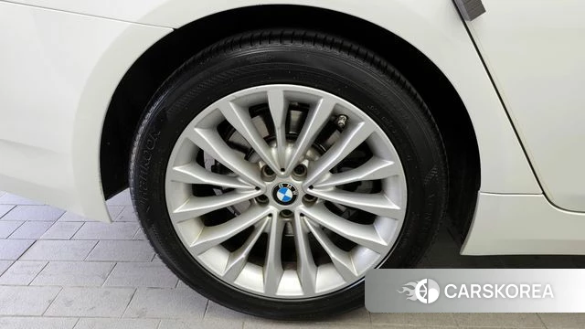 BMW 5 Series (G30) id 4250161 из Кореи 15