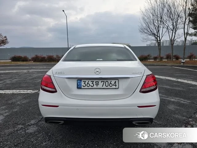 Mercedes-Benz E-Class W213 id 3514749 из Кореи 15