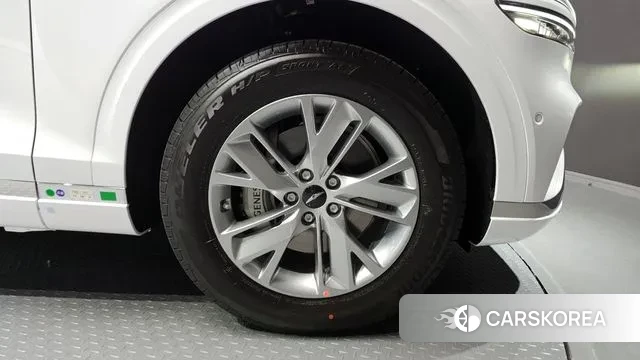 Genesis GV70 id 3371650 из Кореи 15