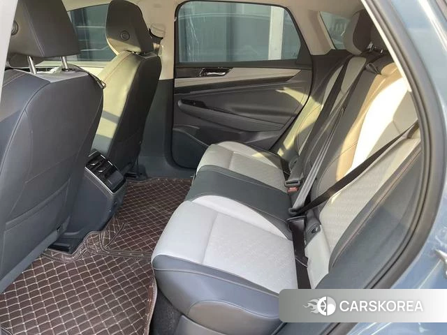 Volkswagen ID.7 VIZZION 2024 Серебристо-серый из Китая, фото 5