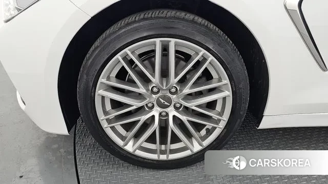 Genesis G70 id 3626473 из Кореи 15