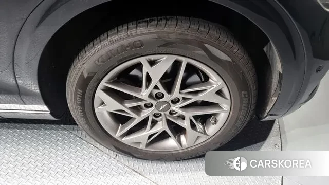 Genesis GV70 id 2885493 из Кореи 15