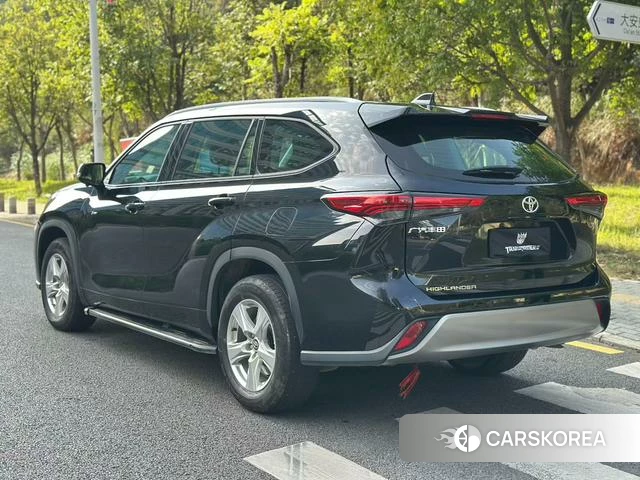 Toyota Highlander 2024 Черный из Китая, фото 5