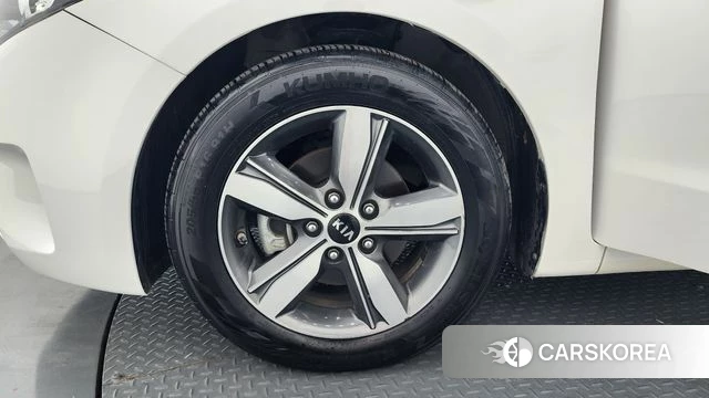 Kia The New K3 id 4203938 из Кореи 24