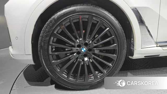 BMW X7 (G07) id 4573775 из Кореи 31