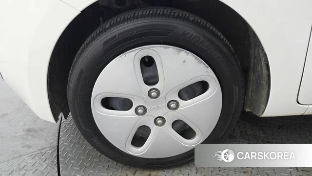 Kia The New Kia Ray id 4528619 из Кореи 25