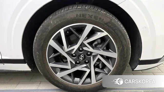 Hyundai Grandeur (GN7) id 3517946 из Кореи 15