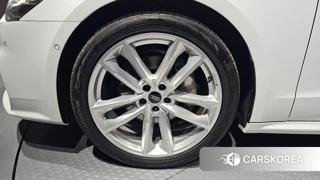 Audi A7 (4K) id 3892471 из Кореи 15