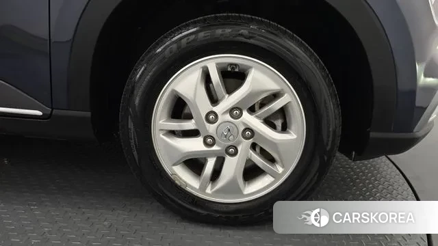 Hyundai Venue id 3458937 из Кореи 15