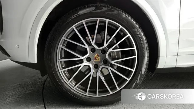 Porsche Cayenne (PO536) id 3686371 из Кореи 15