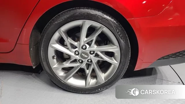 Genesis The New G70 id 3468236 из Кореи 15