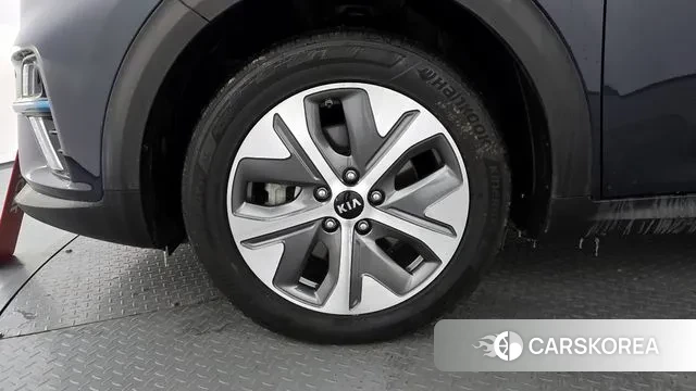 Kia Niro EV id 3598792 из Кореи 15