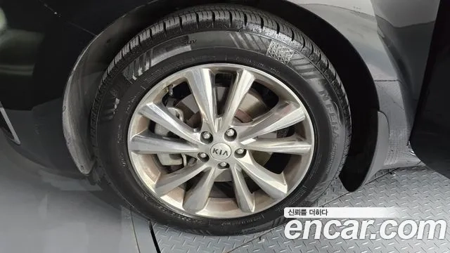 Kia The New Carnival id 2928128 из Кореи 15