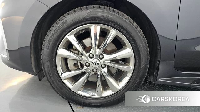 Kia The New Carnival id 4285764 из Кореи 32